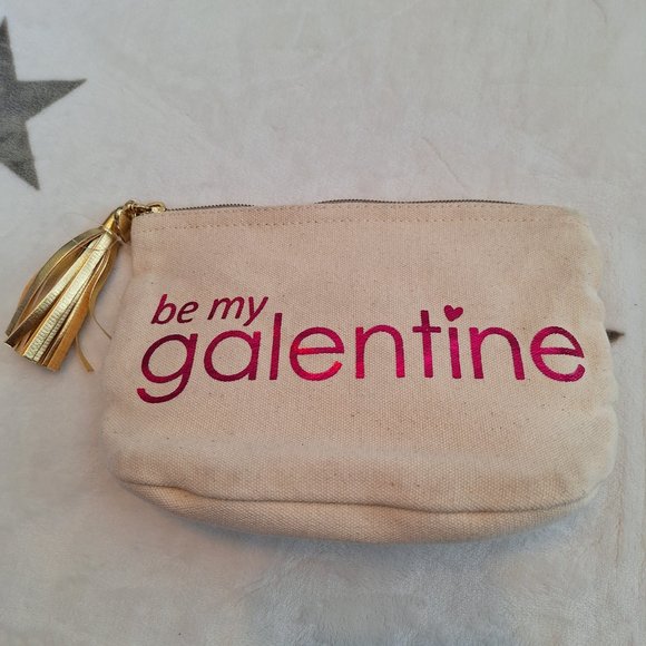NWOT-"Be My Galentine" Maurice's Brand‎ Makeup Small Bag Pink Valentine's Gift - Picture 1 of 14